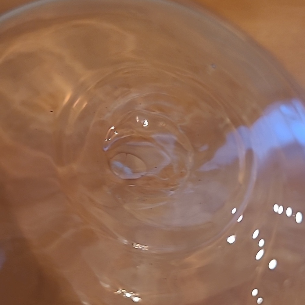 VINTAGE 90s Large Glass Centerpiece Bowl and Metal Stand - Picture 7 of 15